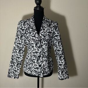 Liz Claiborne Petite Small Black and White Floral Blazer